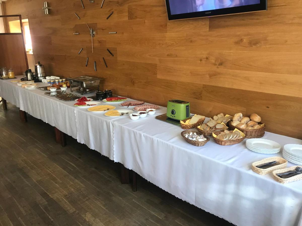Ludowa Restauracja & Noclegi Kietrz 外观 照片